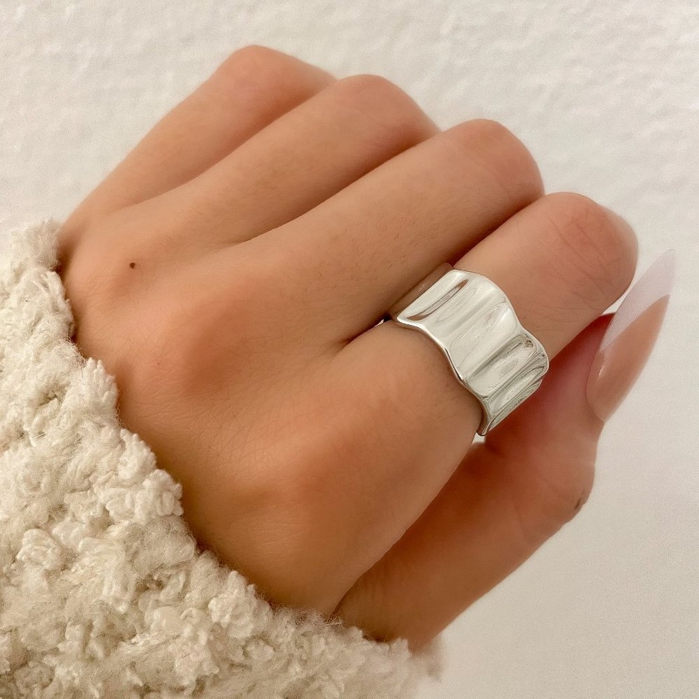 Sterling Silver Wavy Band Ring - Silver